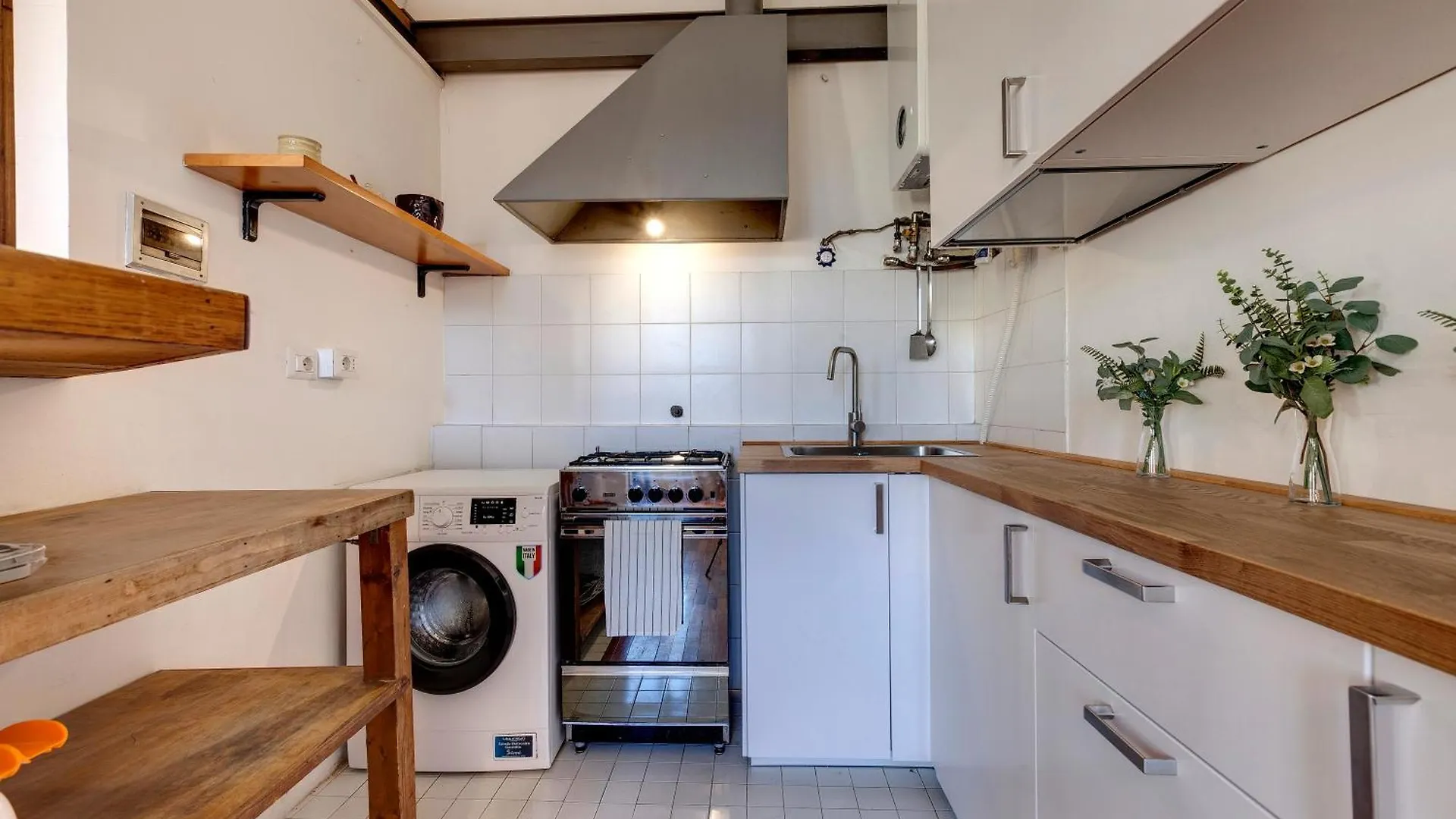 Mezzo 24 IV Apartment Florence