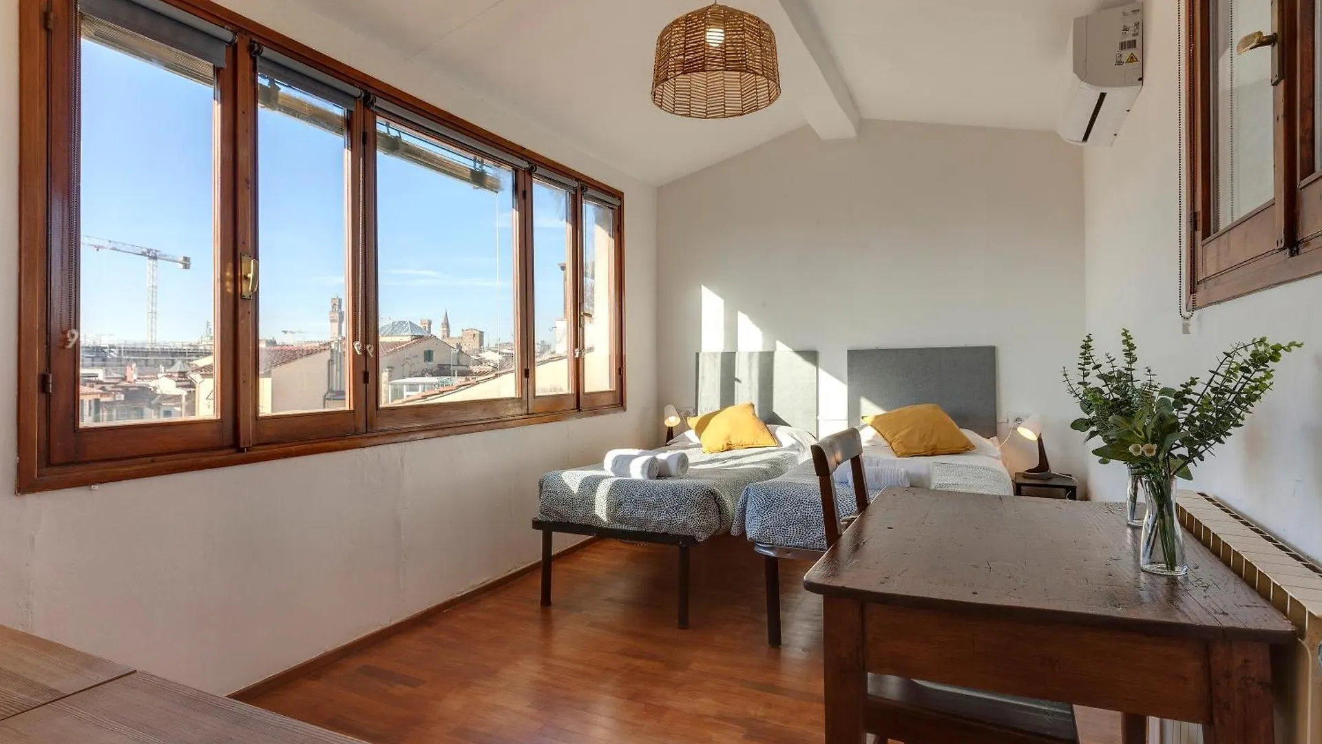 Mezzo 24 IV Apartment Florence